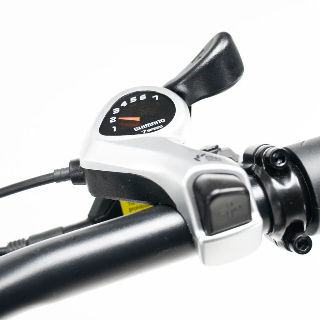 OUXI V8 Max - Schwarz (Doppelakku, inkl. Rücksitz & Alarmanlage)OUXI V8 Max - Schwarz (Doppelakku, inkl. Rücksitz & Alarmanlage)