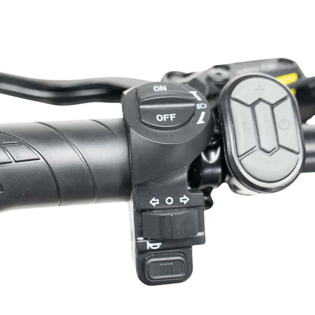 OUXI V8 Max - Schwarz (Doppelakku, inkl. Rücksitz & Alarmanlage)OUXI V8 Max - Schwarz (Doppelakku, inkl. Rücksitz & Alarmanlage)